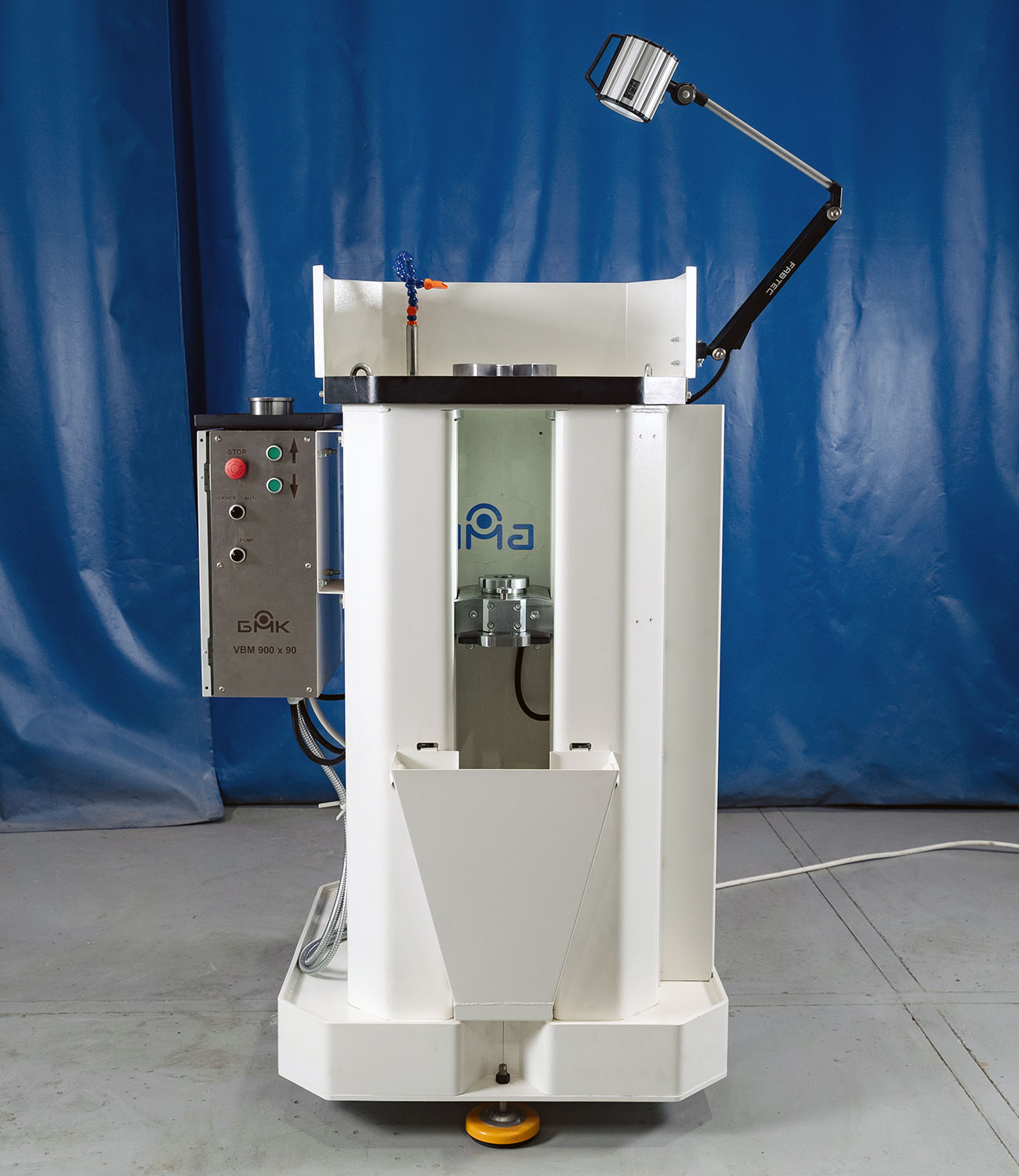 Вертикально протяжной станок для внутреннего шлица